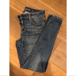 AMERICAN EAGLE JEGGINGS